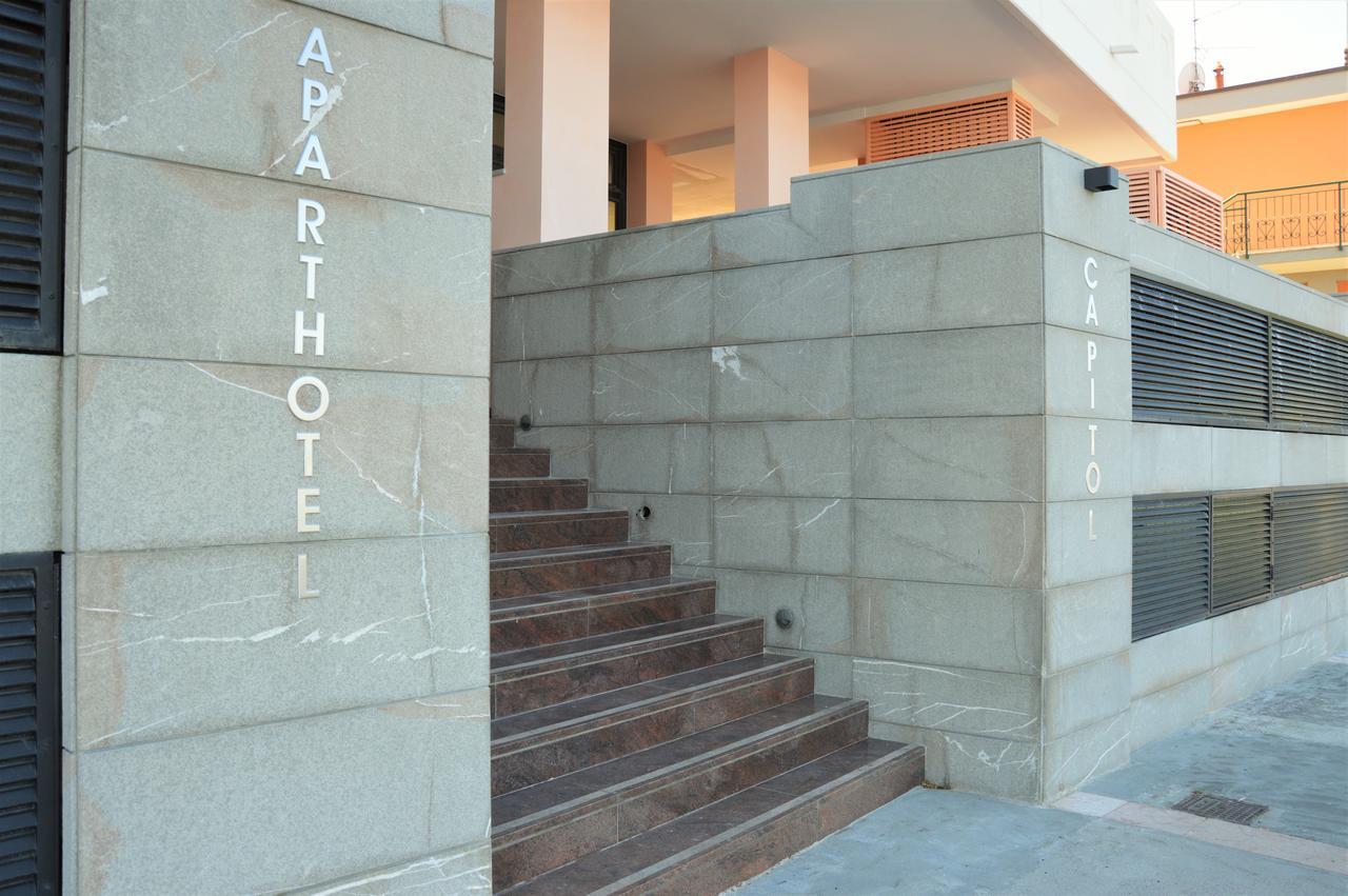 Aparthotel Capitol Grado Bagian luar foto